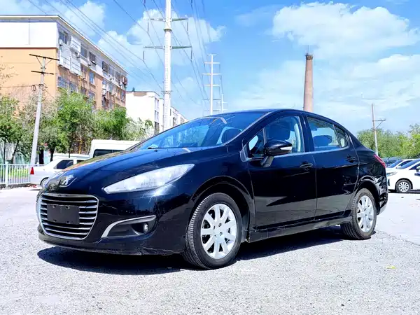 Peugeot 308 2013