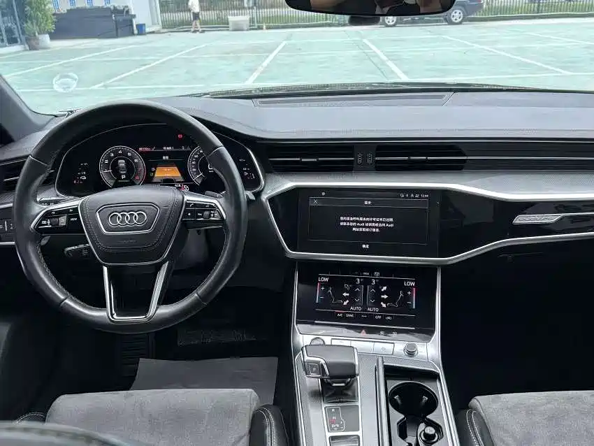 Audi A6L New Energy 2022 — фото 5