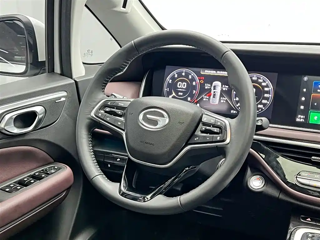 GAC Trumpchi M6 2023 — фото 23
