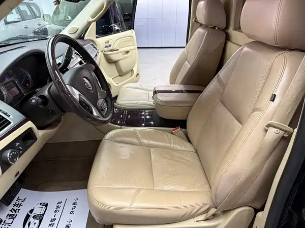 Cadillac Escalade 2010