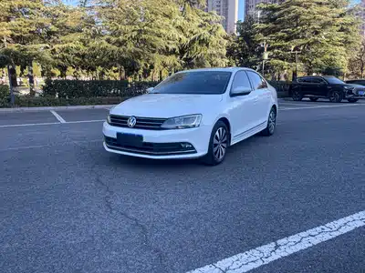 Volkswagen Sagitar 2017