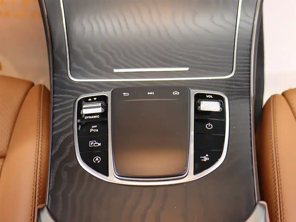 Mercedes-Benz C-Class 2022 — фото 15