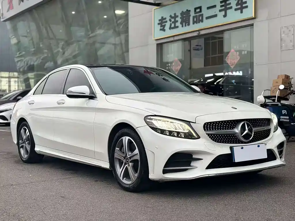 Mercedes-Benz C-Class 2021 — фото 3