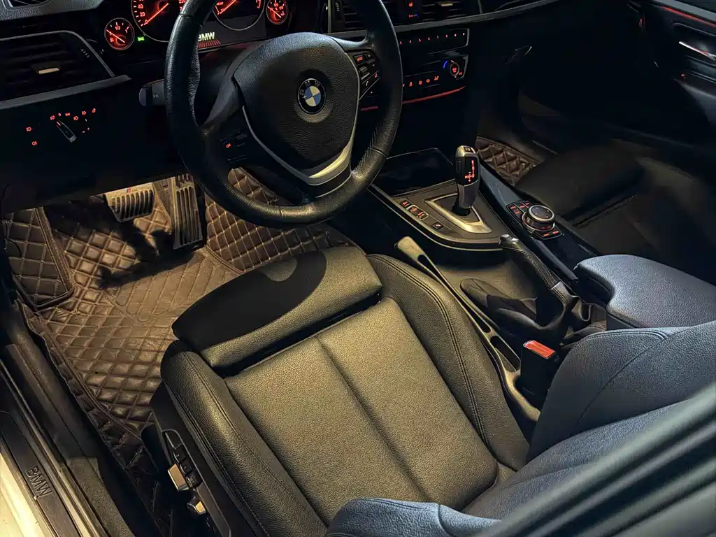 BMW 3 Series GT 2019 — фото 2