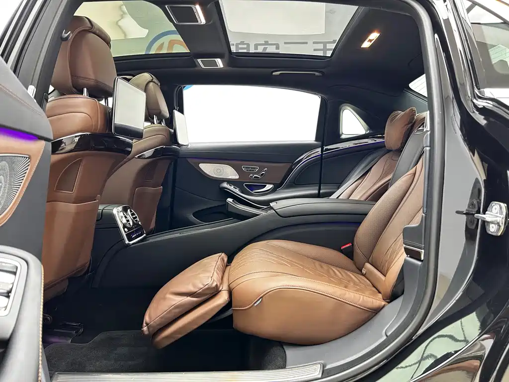 Mercedes-Benz Maybach S-Class 2019 — фото 12