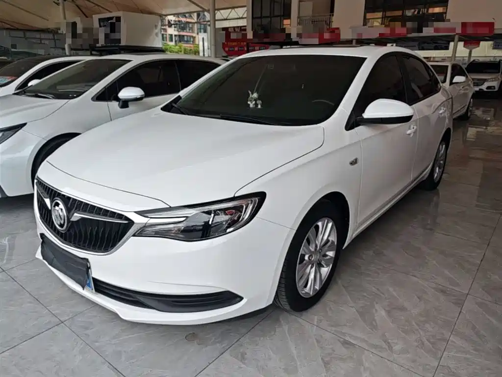 Buick Excelle 2021 — фото 1