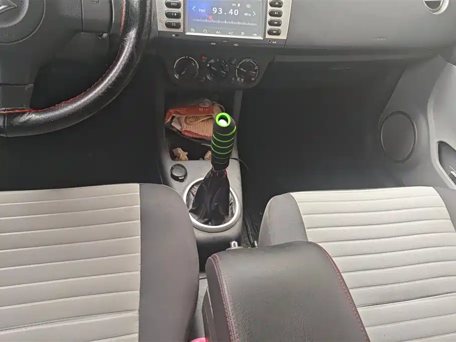 Suzuki Swift 2016 — фото 16