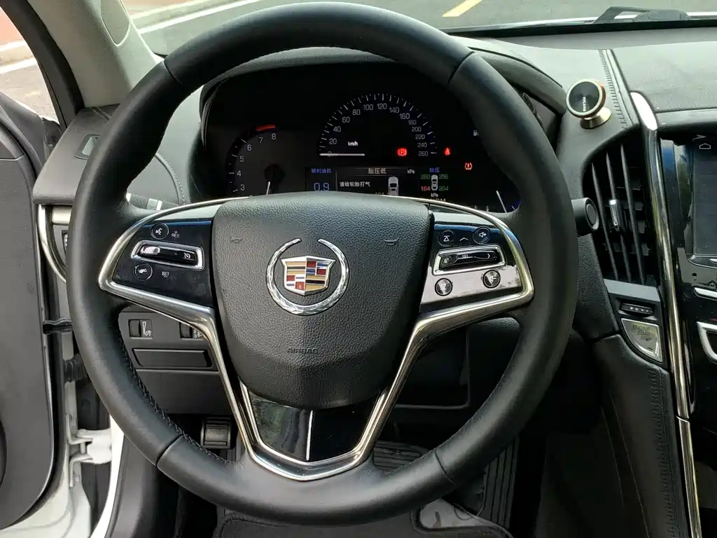 Cadillac ATS-L 2016 — фото 14