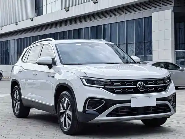 Volkswagen Tayron 2023