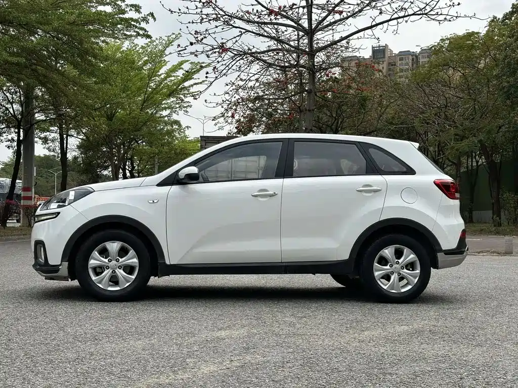 Kia KX3 2015 — фото 10