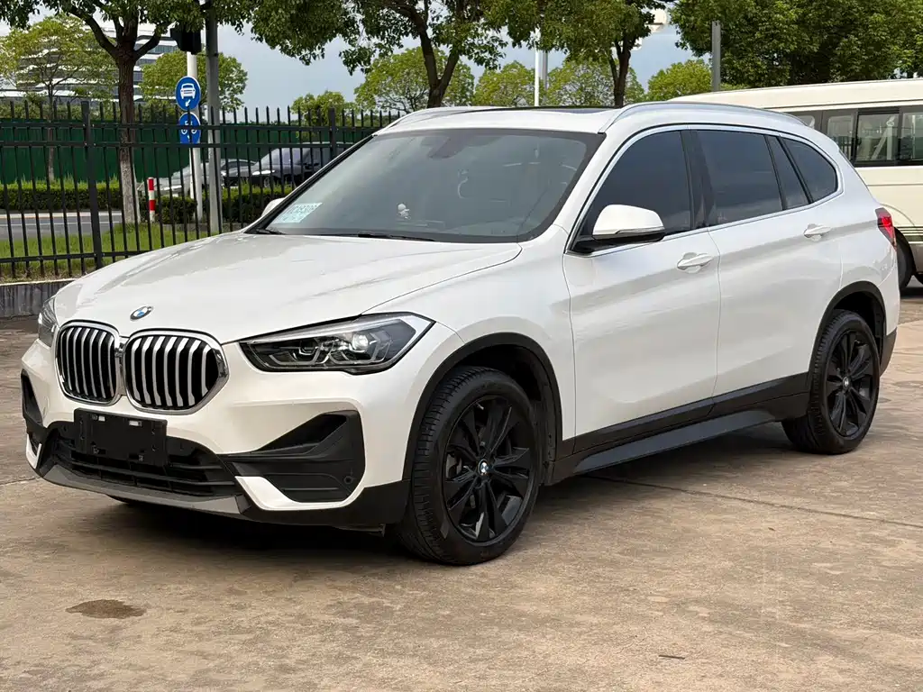 BMW X1 2021