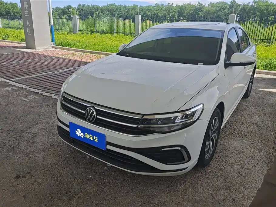 Volkswagen Bora 2025