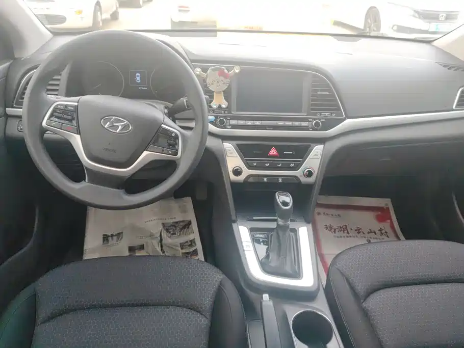 Hyundai Celesta 2016 — фото 12