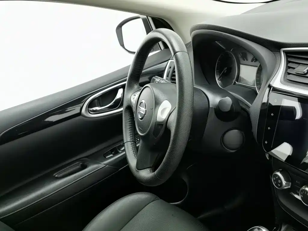 Nissan Sylphy 2019 — фото 22