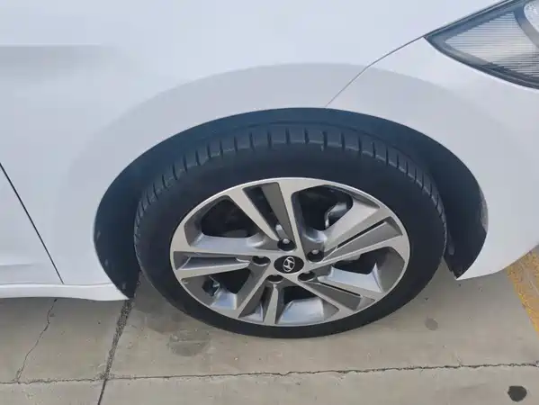 Hyundai Celesta 2016