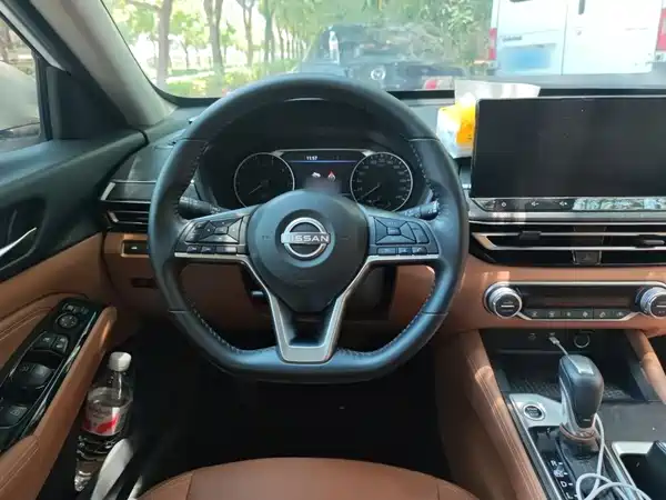 Nissan Teana 2024