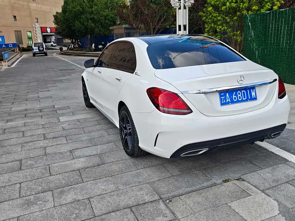 Mercedes-Benz C-Class 2021 — фото 13