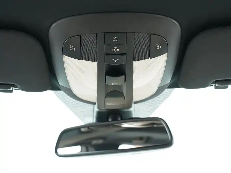 Mercedes-Benz R-Class 2015 — фото 18