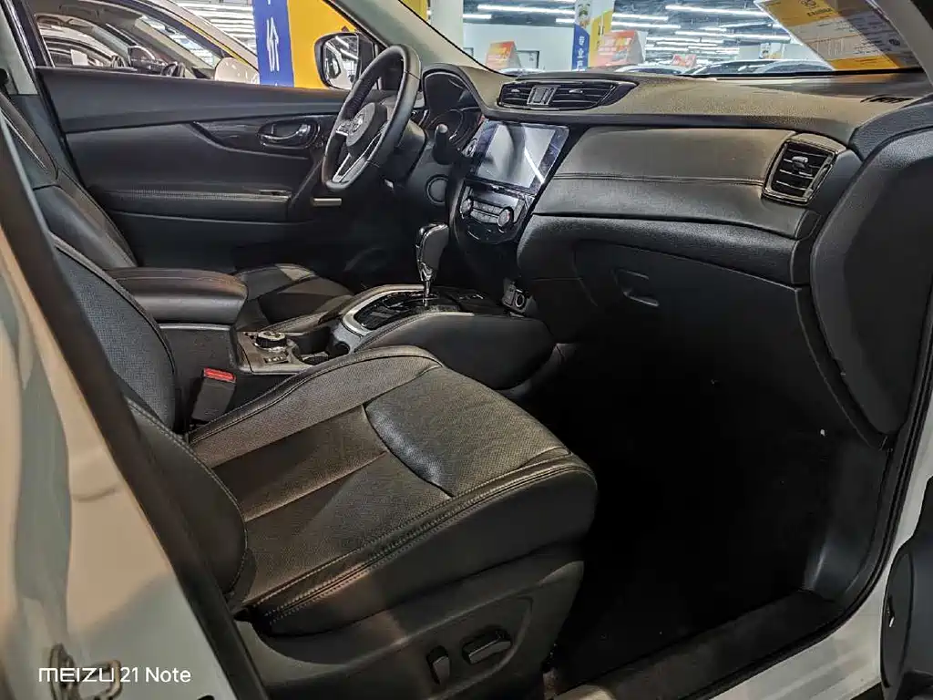 Nissan X-Trail 2020 — фото 10