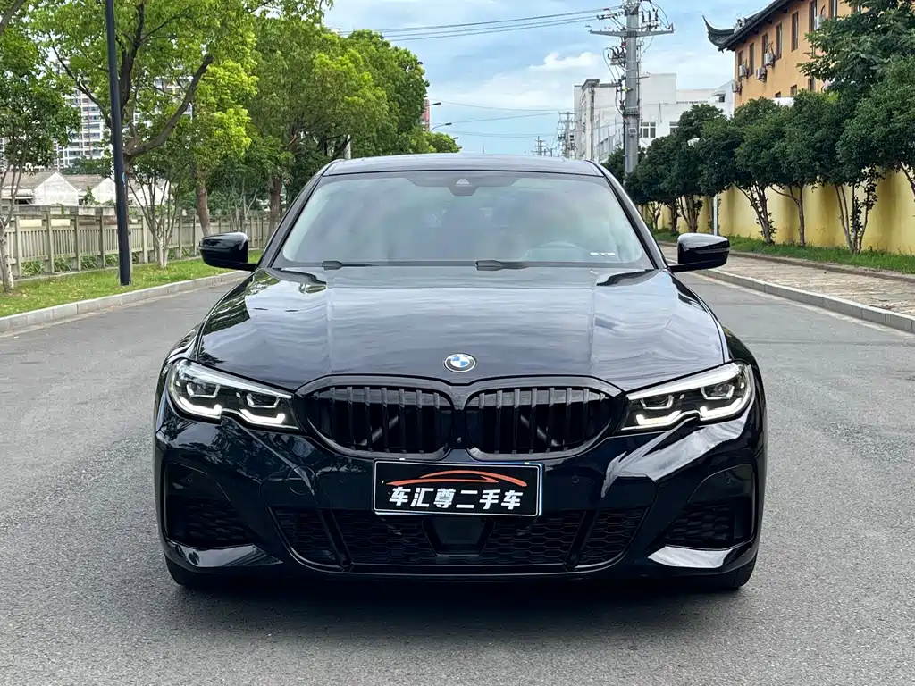 BMW 3 Series 2021