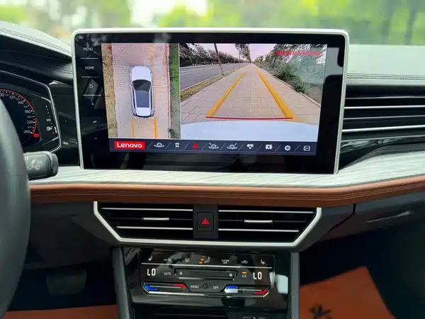 Volkswagen Sagitar 2022