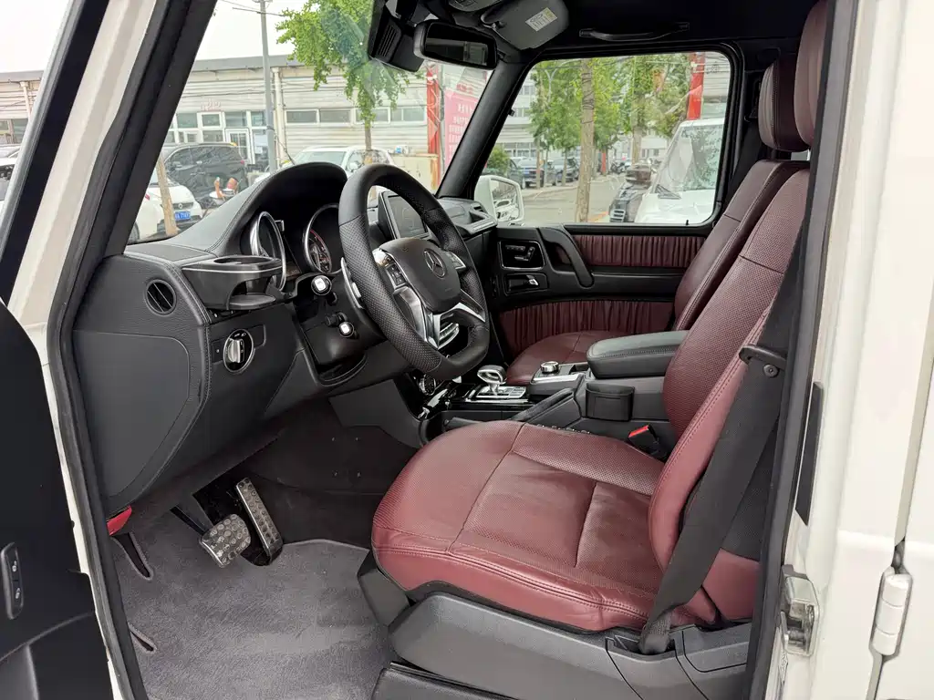 Mercedes-Benz G-Class AMG 2015 — фото 5