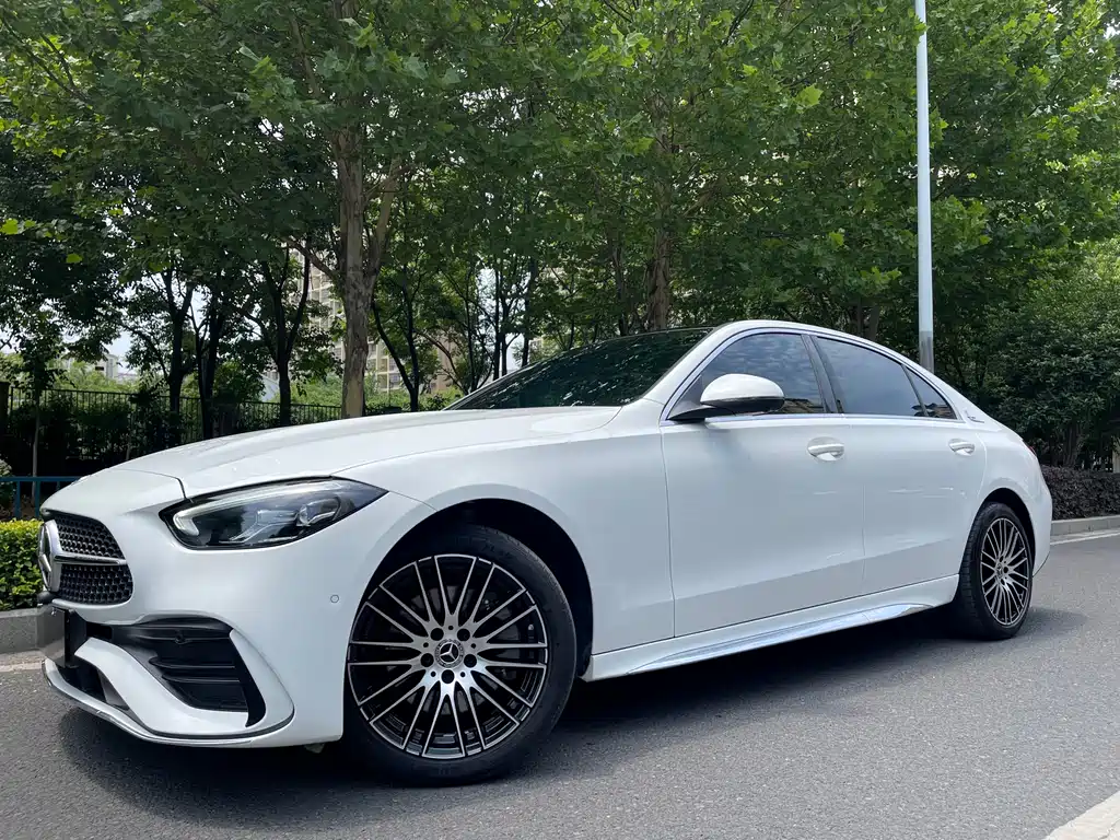 Mercedes-Benz C-Class 2022 — фото 2