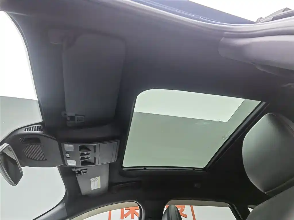 Ford Escape 2020 — фото 14