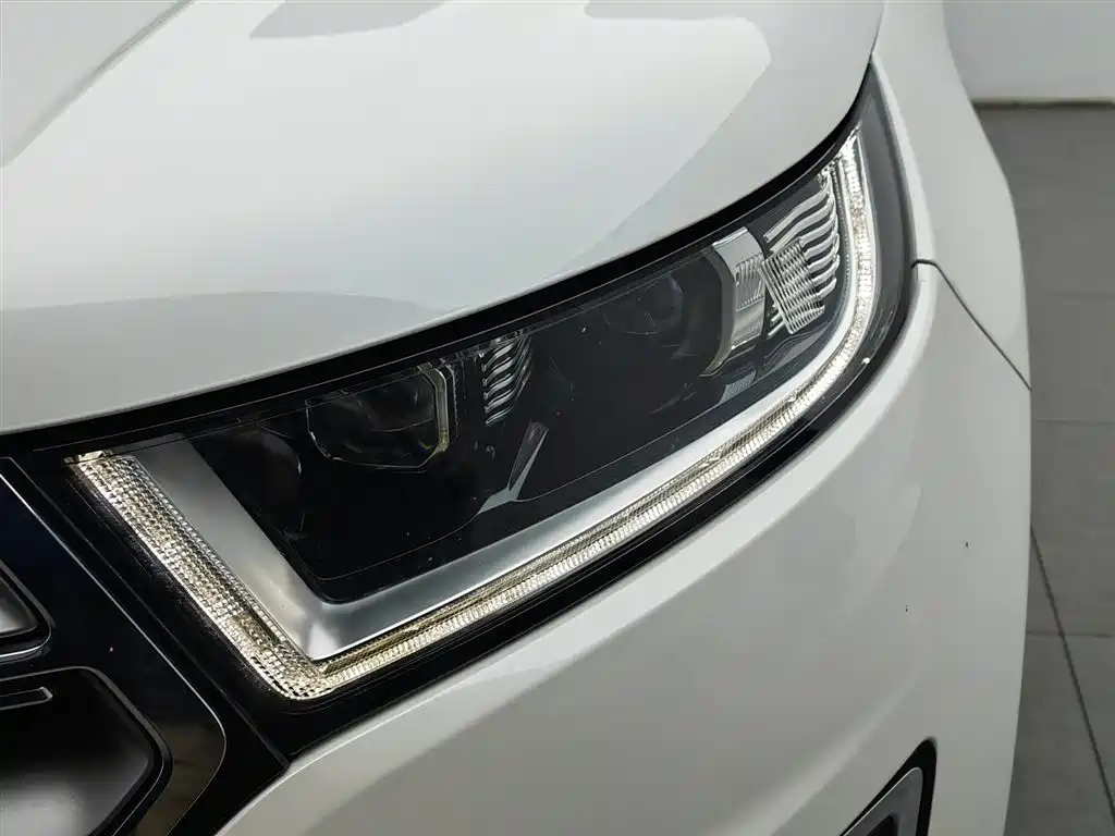 Ford Edge 2016