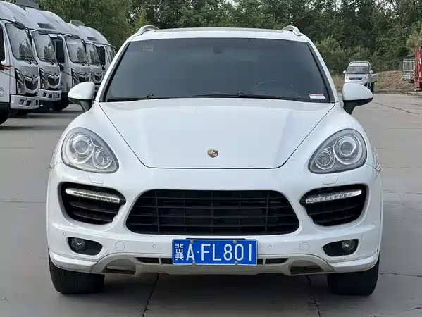 Porsche Cayenne 2015