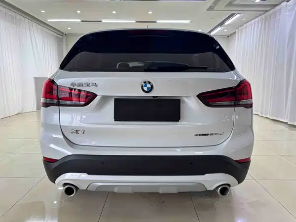 BMW X1 2021