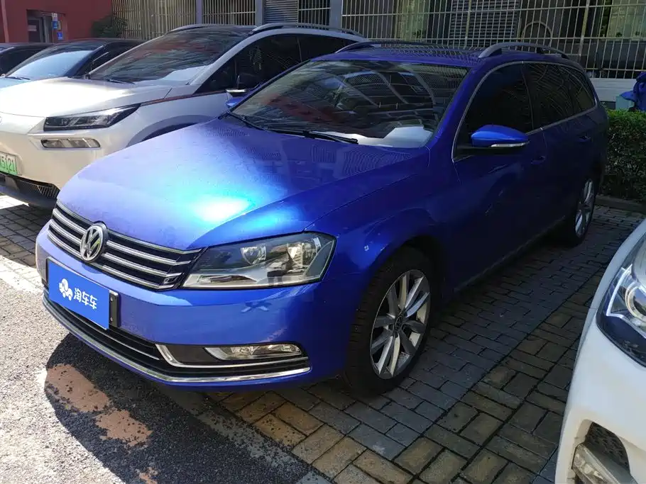 Volkswagen Magotan 2012