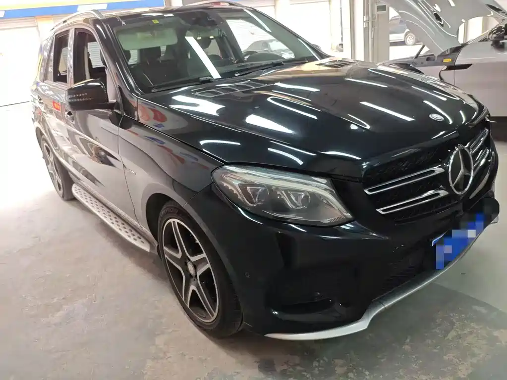 Mercedes-Benz GLE 2016