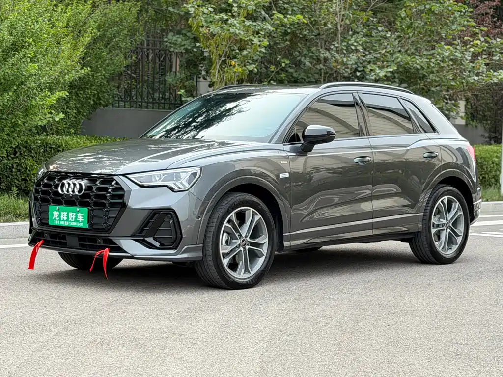 Audi Q3 2023 — фото 1
