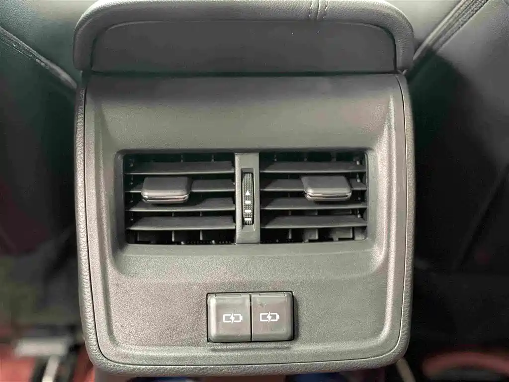 Toyota Avalon 2023 — фото 16