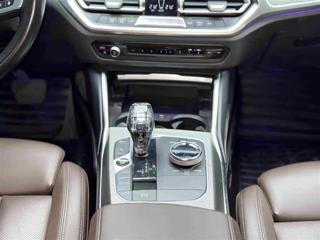 BMW 3 Series 2022 — фото 12