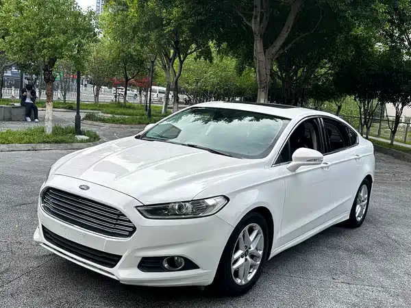 Ford Mondeo 2013