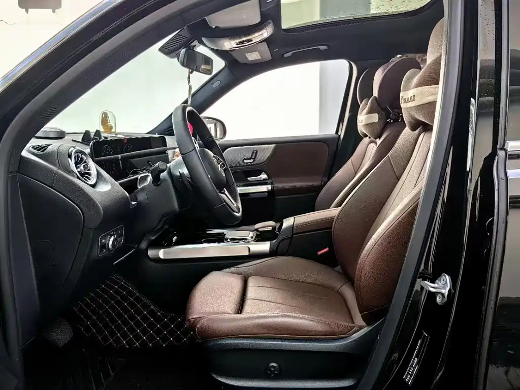 Mercedes-Benz GLB 2022