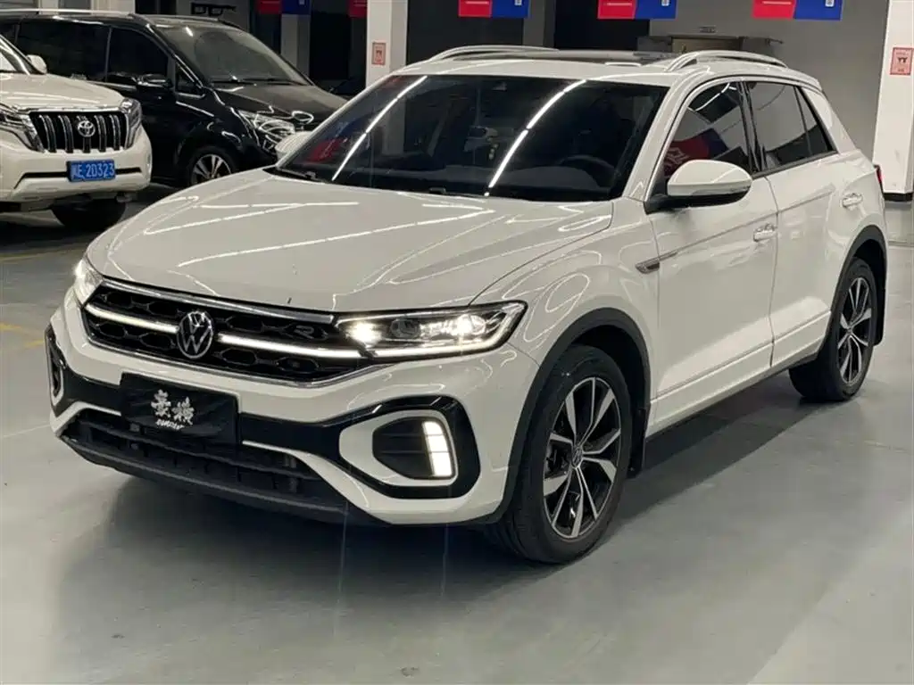 Volkswagen T-Roc 2024 — фото 1