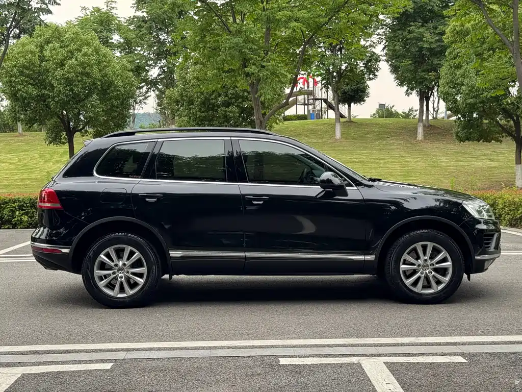 Volkswagen Touareg 2016 — фото 5