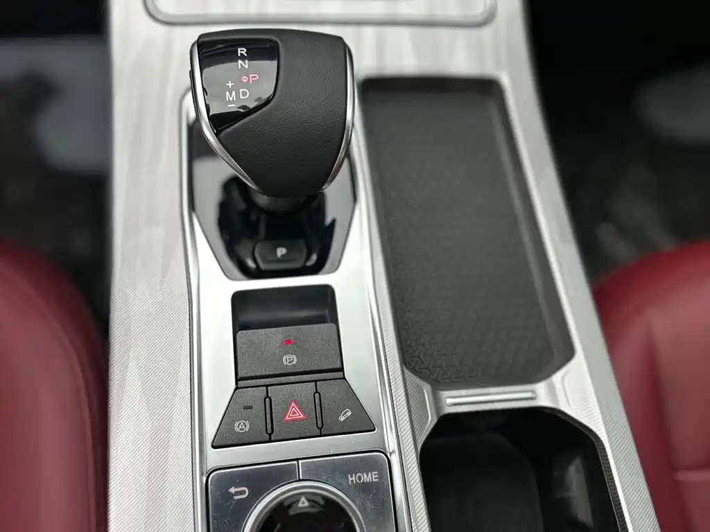 Jetour X70 PLUS 2023 — фото 13