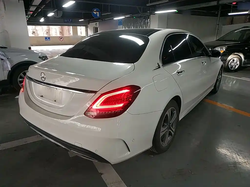 Mercedes-Benz C-Class 2020 — фото 7