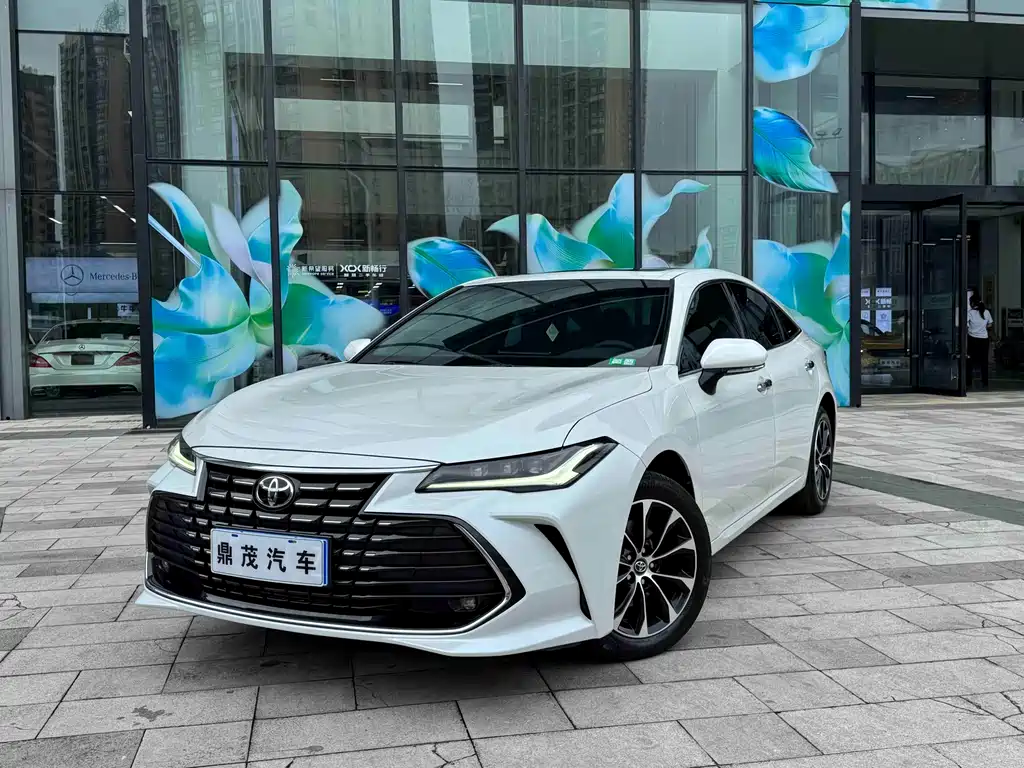 Toyota Avalon 2022