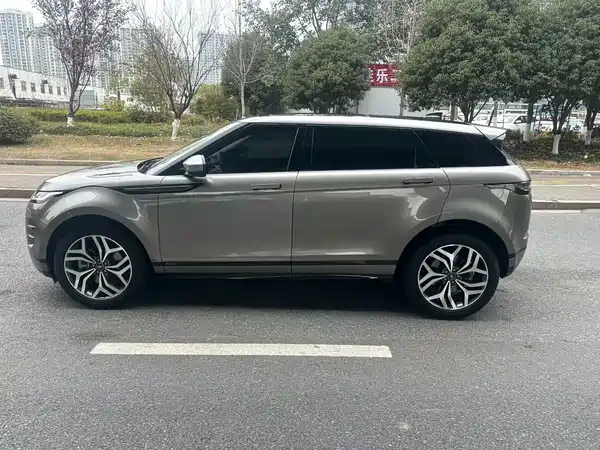 Land Rover Range Rover Evoque 2022