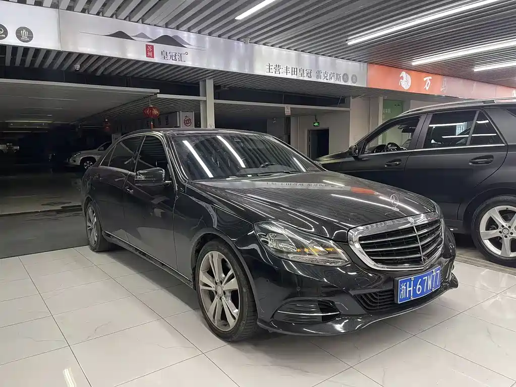 Mercedes-Benz E-Class 2015