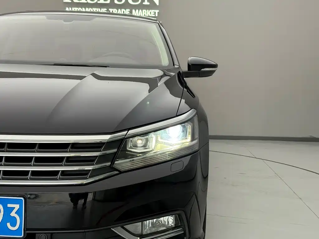 Volkswagen Passat 2016 — фото 3