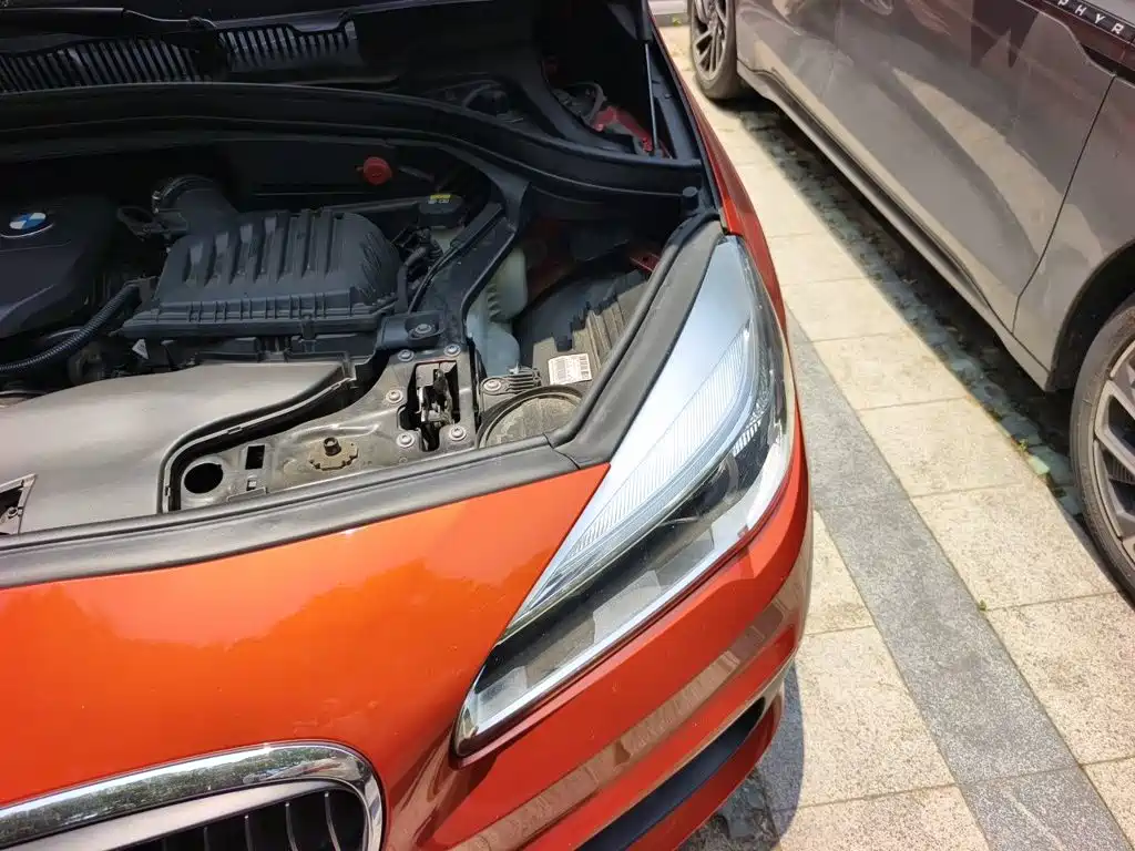 BMW 2 Series Active Tourer 2017 — фото 22