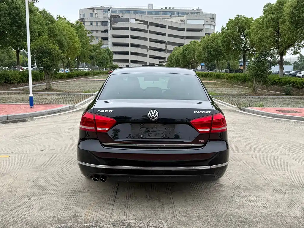 Volkswagen Passat 2015