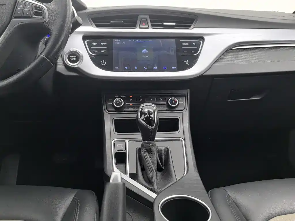 Geely Vision 2020 — фото 12