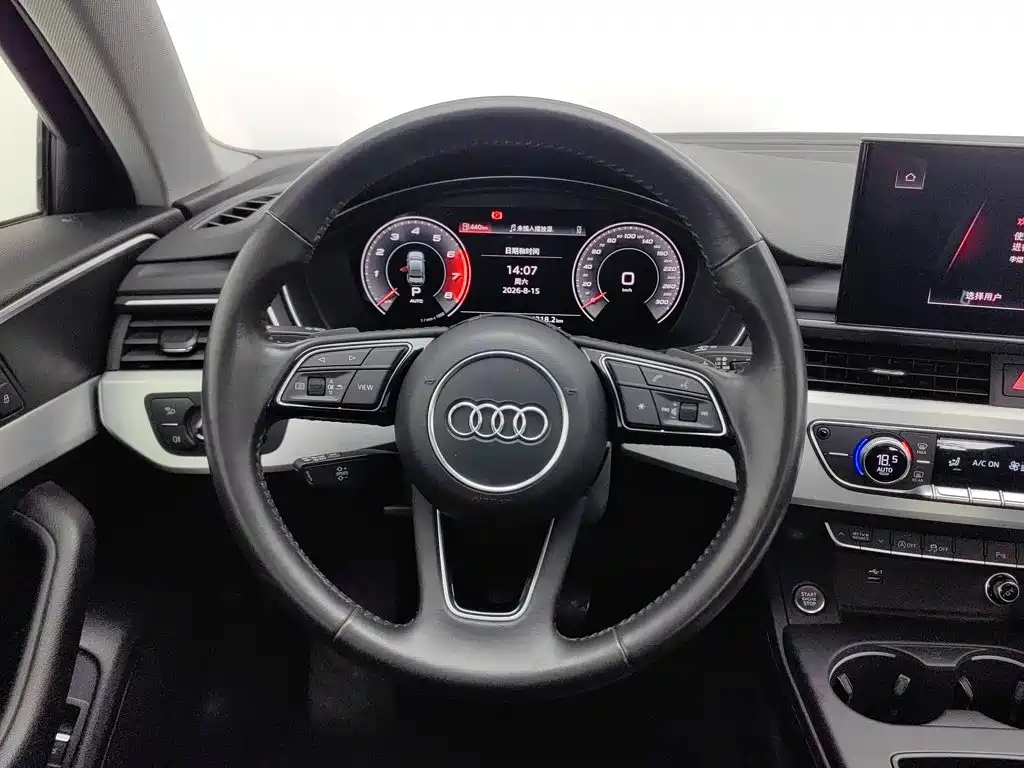 Audi A4L 2021 — фото 11